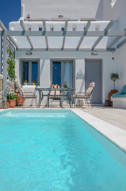 Two-Bedroom House image 3