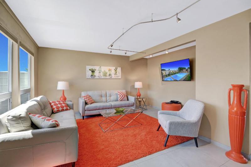 Three-Bedroom House image 2