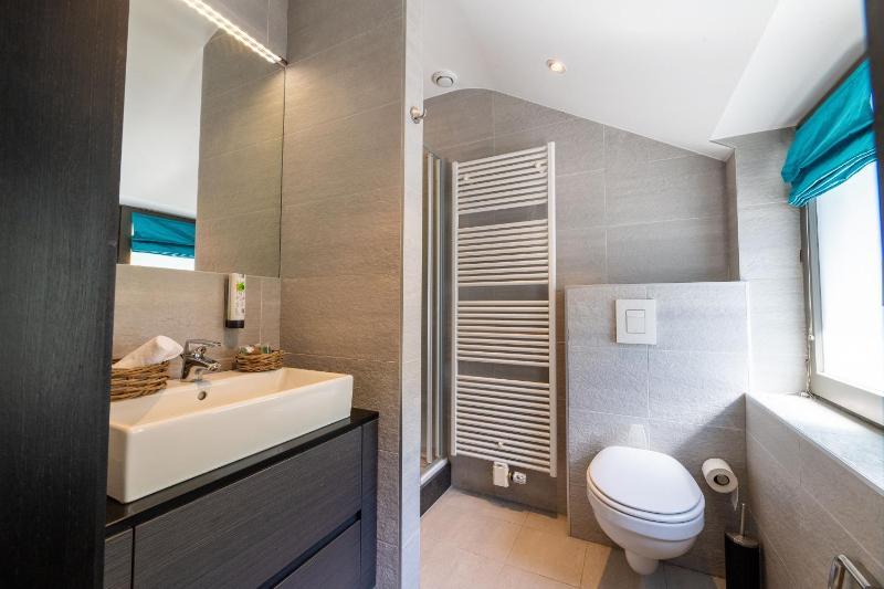 Superior Double Room image 3
