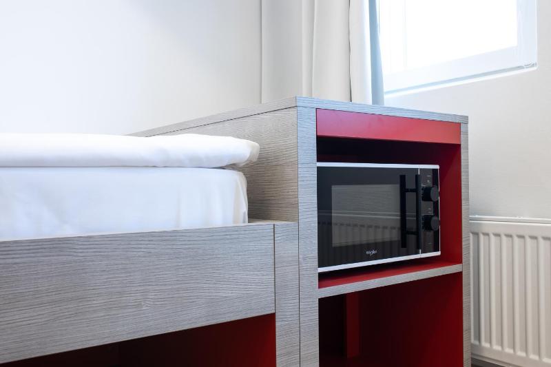 Single Room image 2