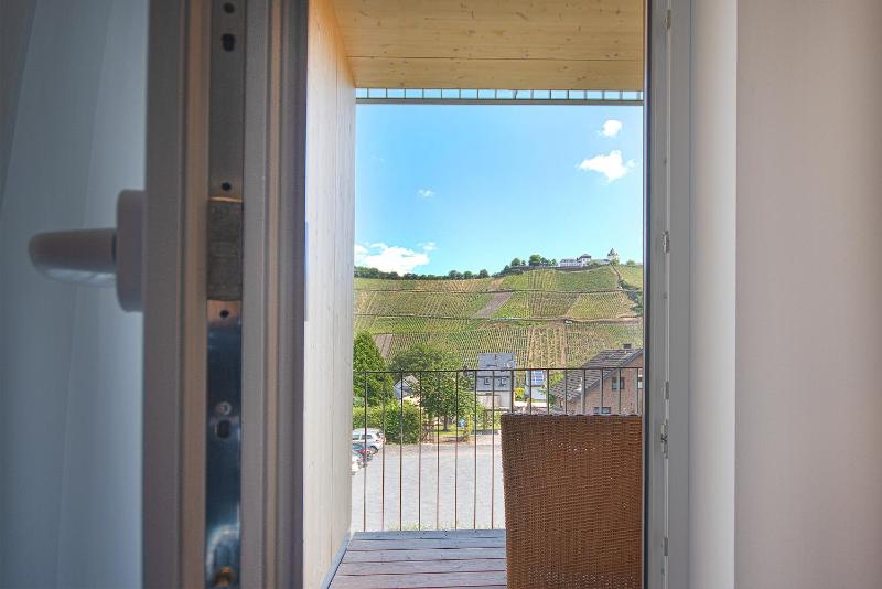 Double Room with Balcony image 3