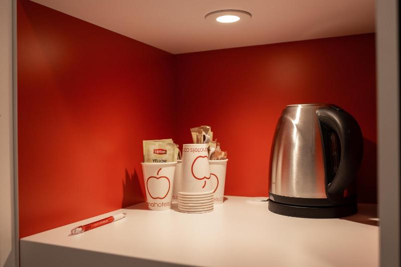 Single Room image 3