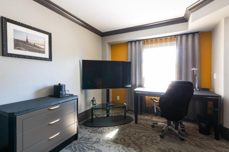 Hotel Clarendon - image 7