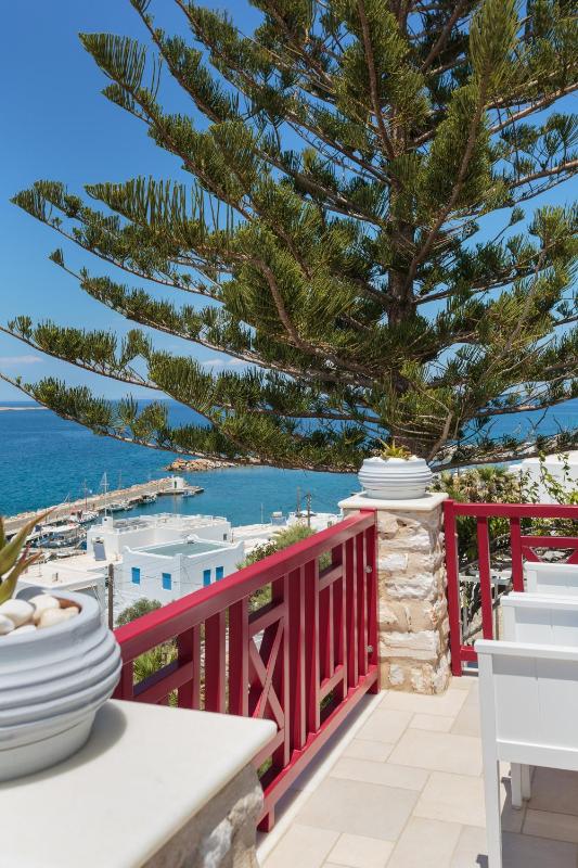 Two-Bedroom Apartment with Sea View image 1