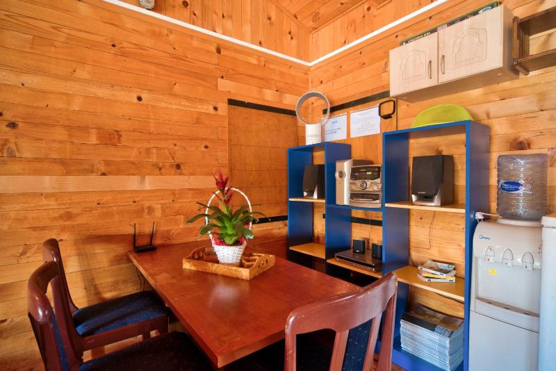 Rudovic River House - image 12