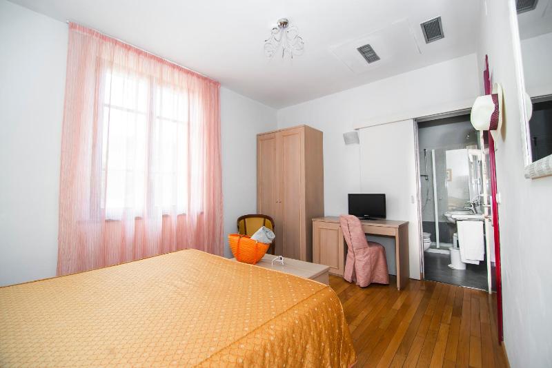 Hotel La Colonna - image 36