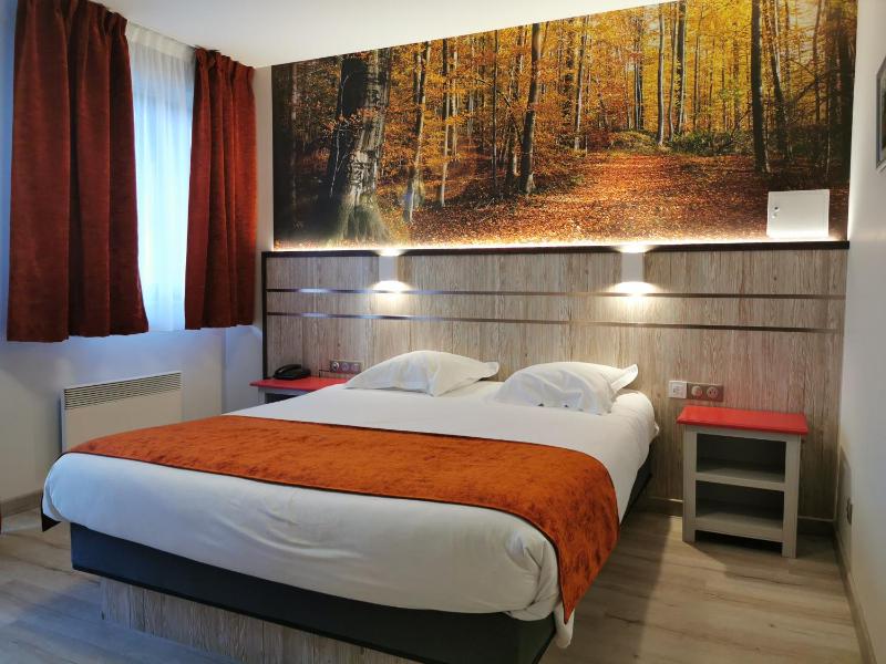 Double Room image 1