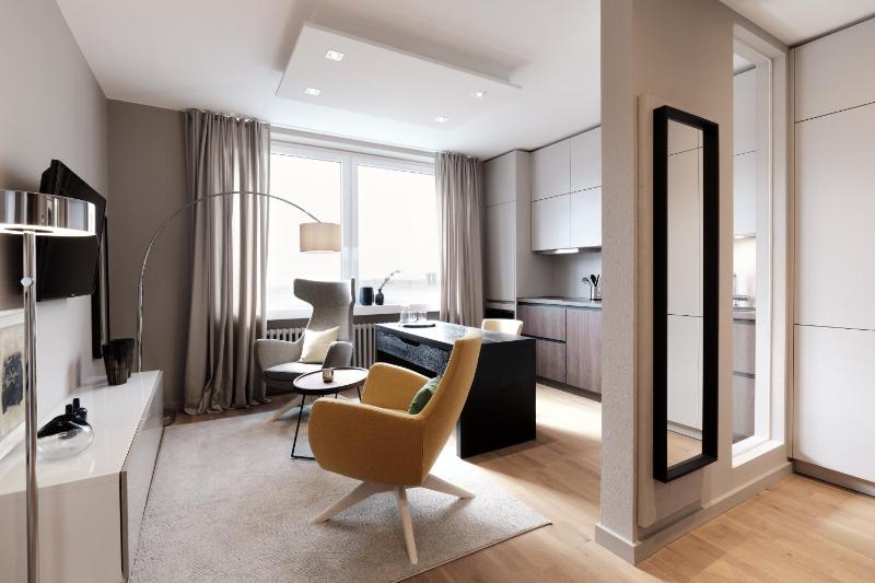 Superior Apartment image 1