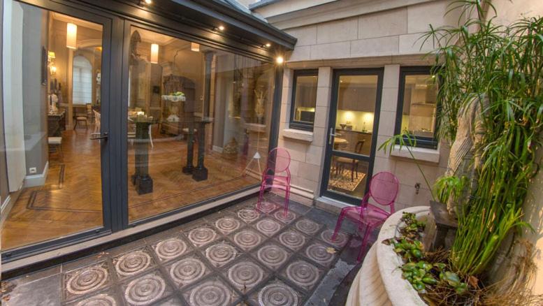 Double Room with Private Bathroom image 4