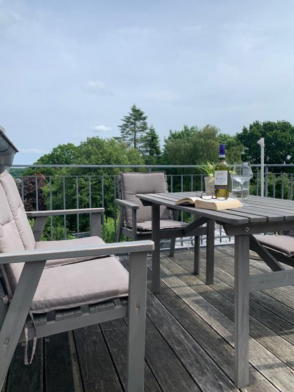 Apartment with Balcony image 2