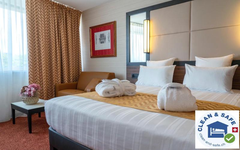 Nash Suites Airport Hotel - image 13