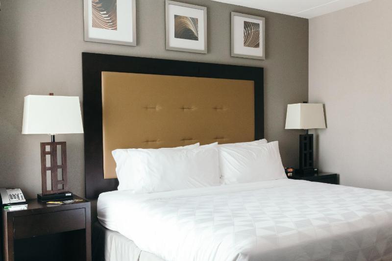 Two Bedroom Suite - Non-Smoking image 2