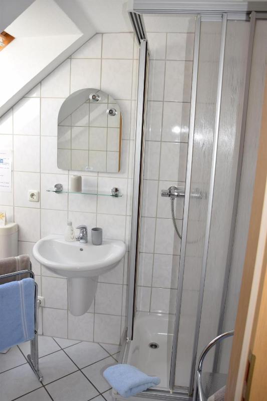 Double Room image 2