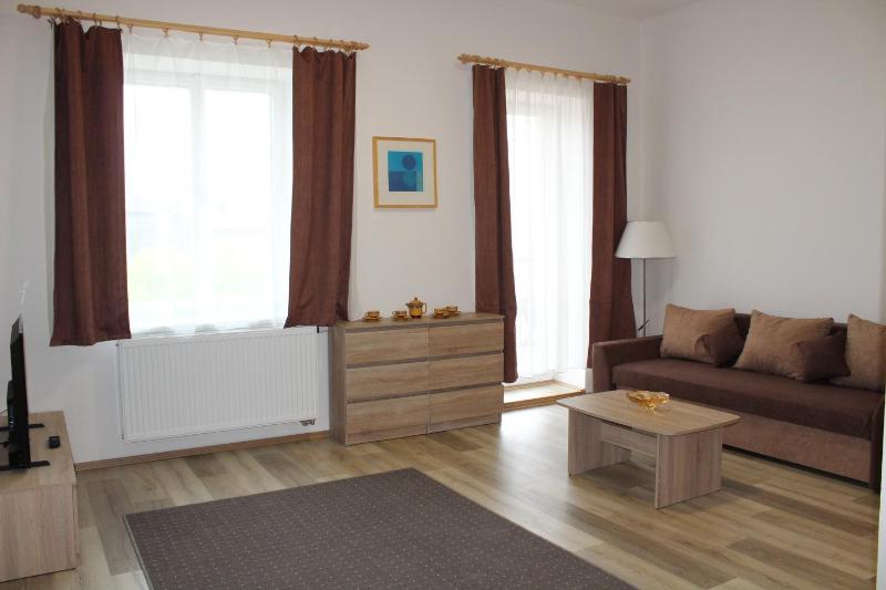 Apartment image 3