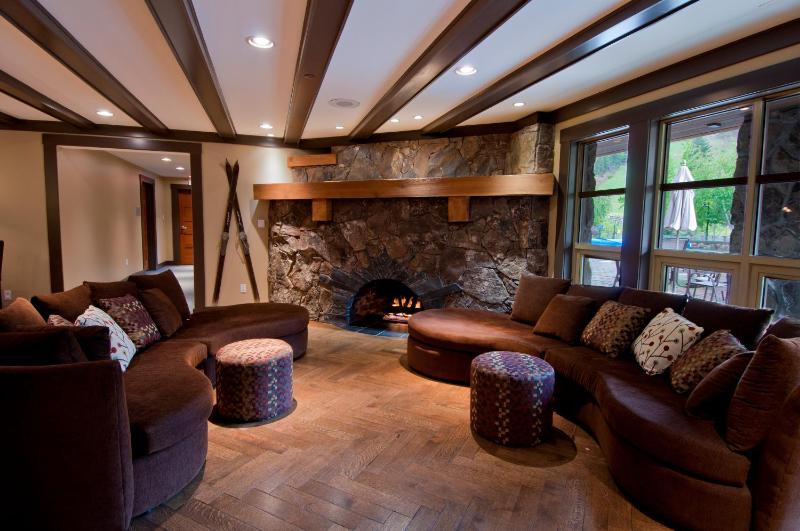 Legends Whistler by Lodging Ovations - image 34