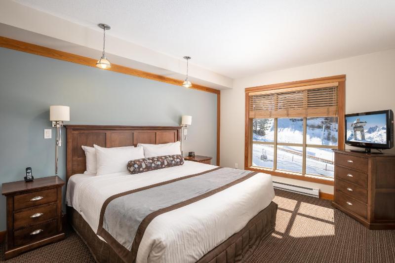 Legends Whistler by Lodging Ovations - image 40