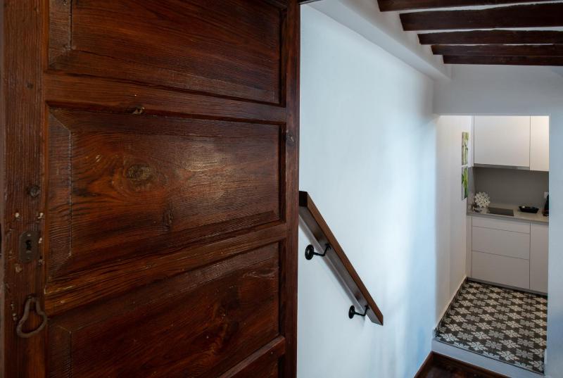 Apartment with Terrace image 4
