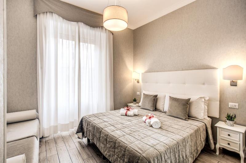 Double or Twin Room with Private External Toilet image 3