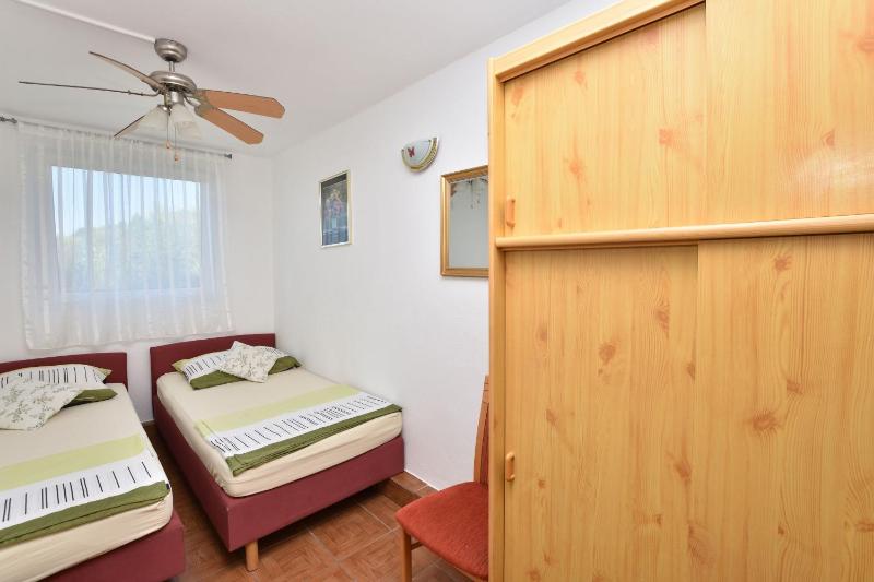 Two-Bedroom Apartment with Terrace image 4