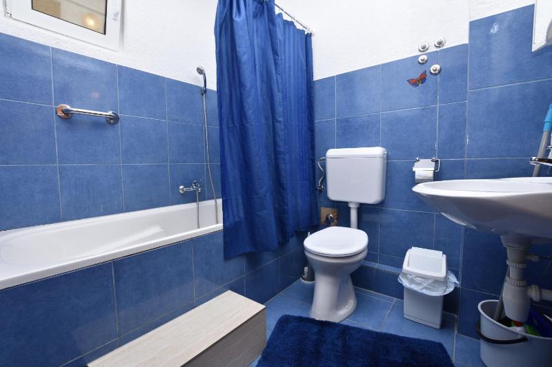Two-Bedroom Apartment with Terrace image 3