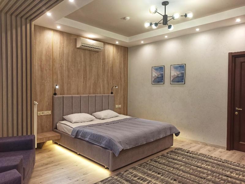 Superior Suite image 4