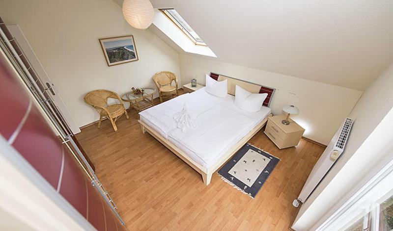 Three-Bedroom Apartment image 2