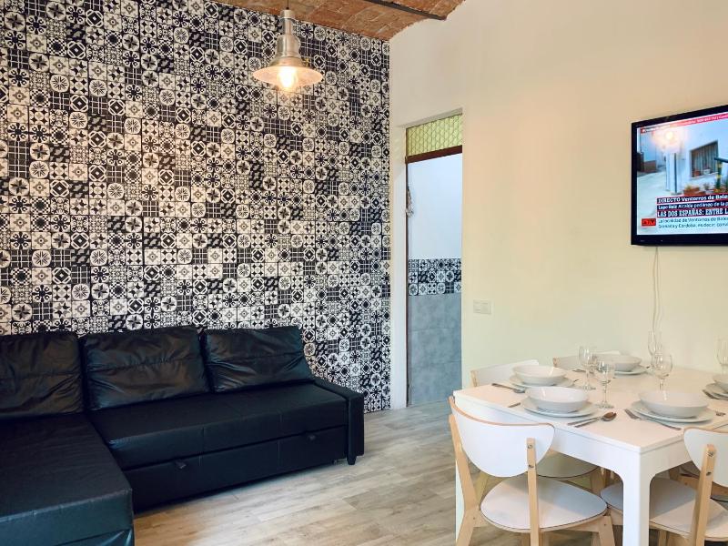 Three-Bedroom Apartment image 3