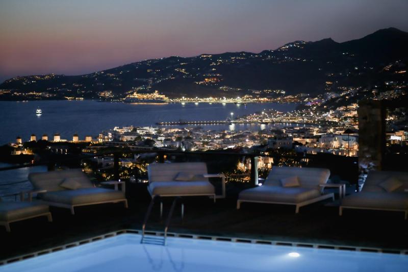 Tharroe of Mykonos Boutique Hotel - image 12