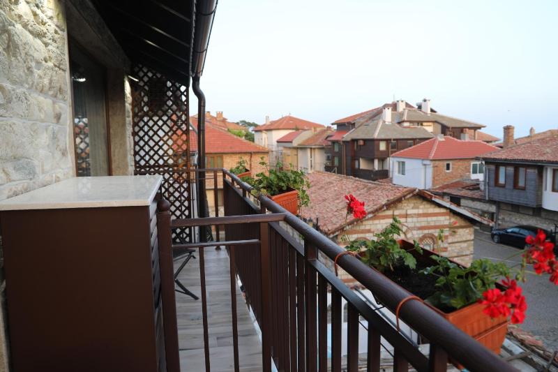 Double Room image 2