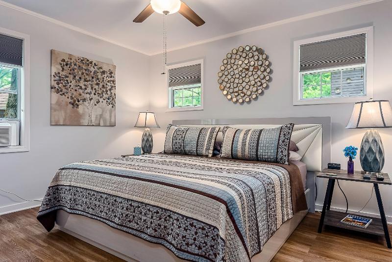 Aspen Cabin image 4