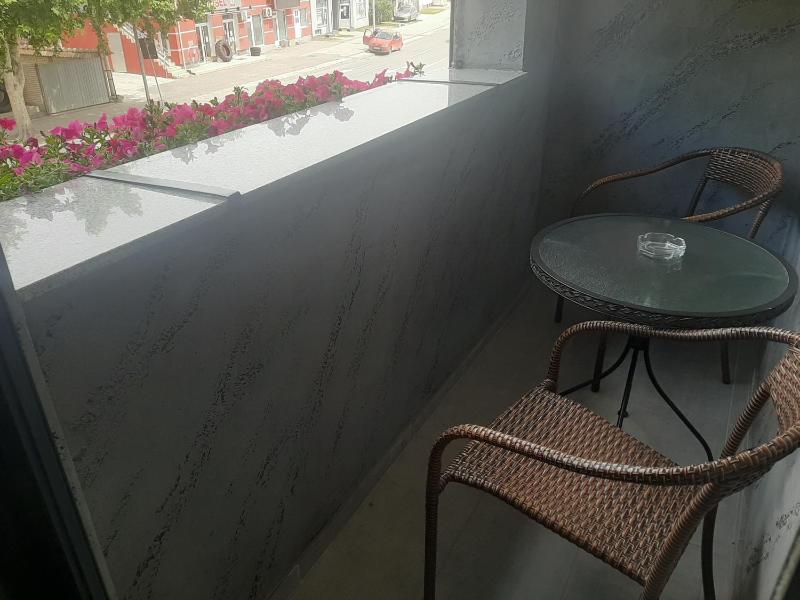 Triple Room with Balcony image 4