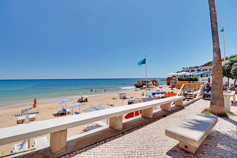 Albufeira Beach 1 by Homing - image 1