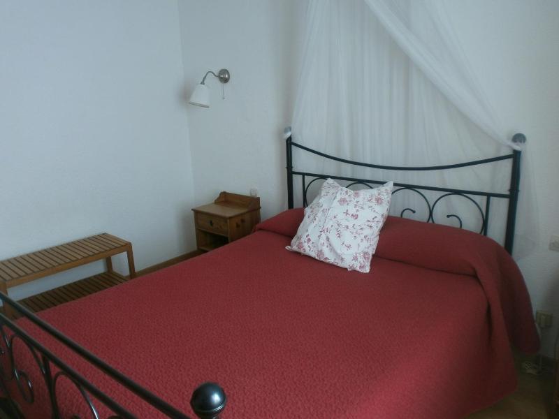 Single Room image 3