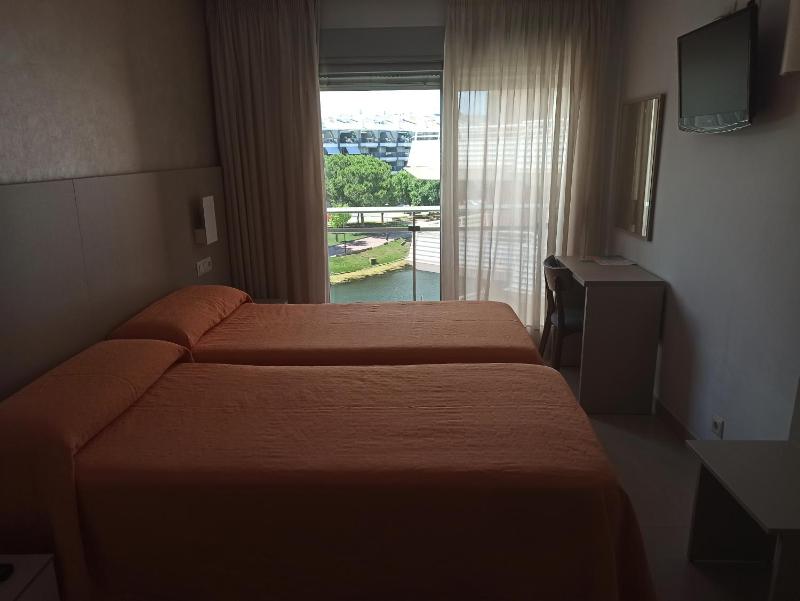 Hotel Marina - image 31
