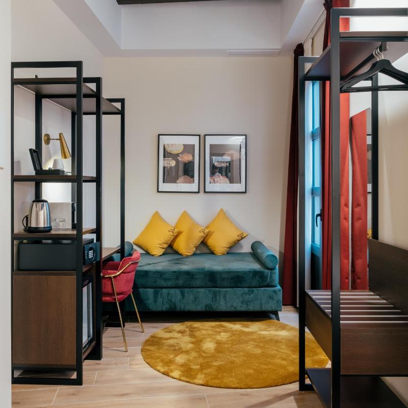 Hotel Cetina Casa de las Telas Sevilla - image 3