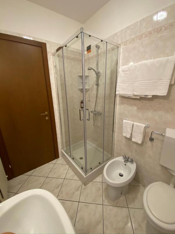 Double Room image 1