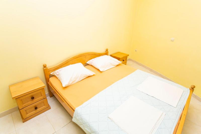 Apartment image 3