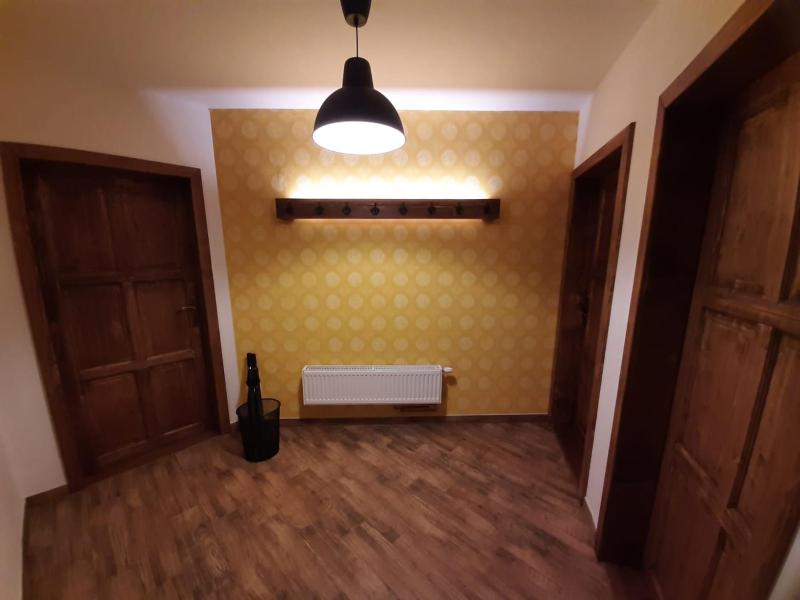 Studio with Balcony image 2