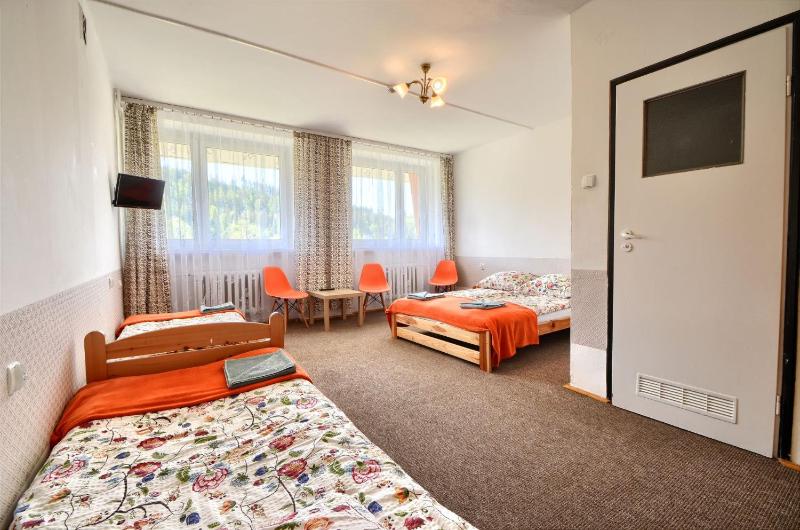 Triple Room with Mountain View image 3