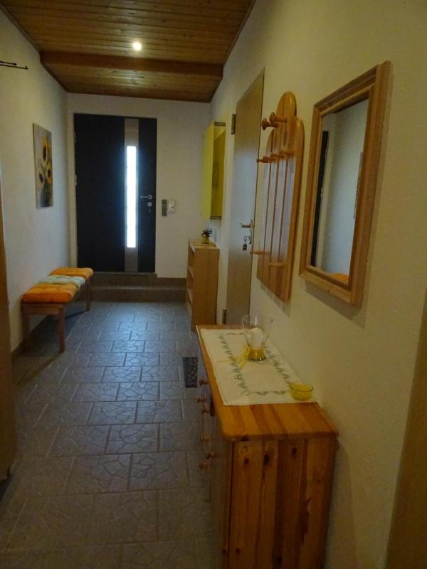 One-Bedroom Apartment image 3