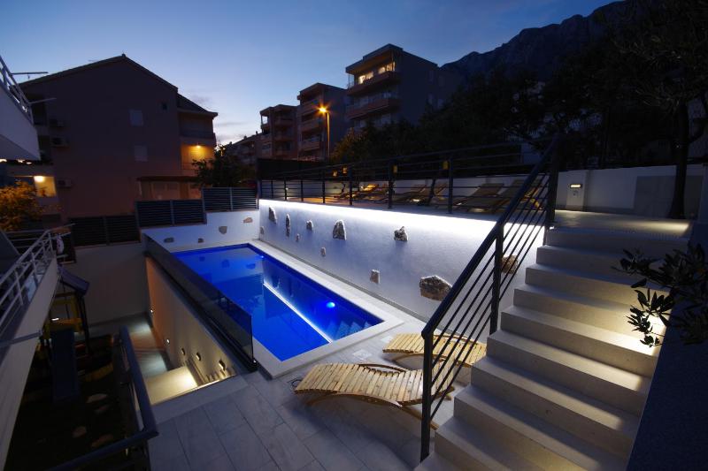 Apartments Makarska - image 29