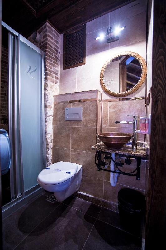 Standard Double or Twin Room image 1