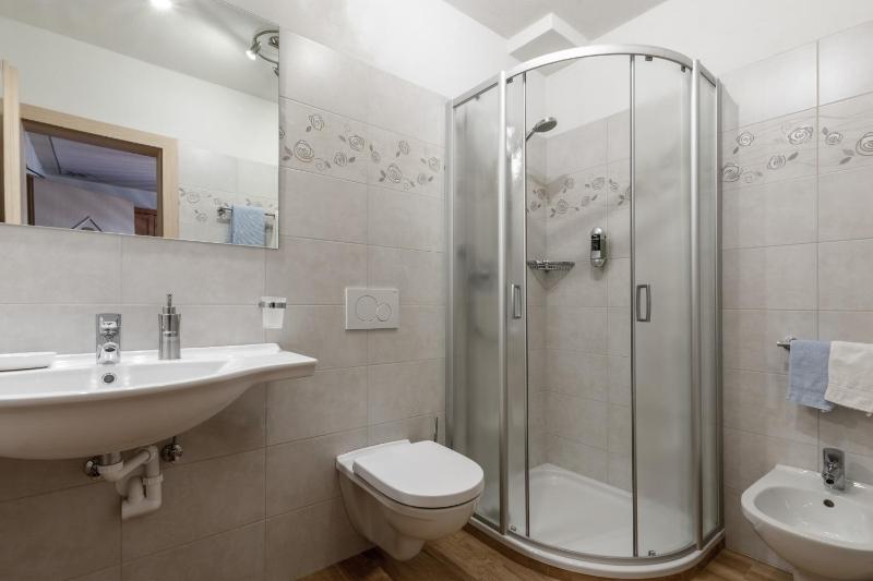 Double Room image 2