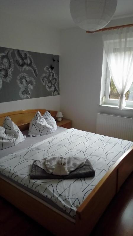 One-Bedroom Apartment with Terrace image 3