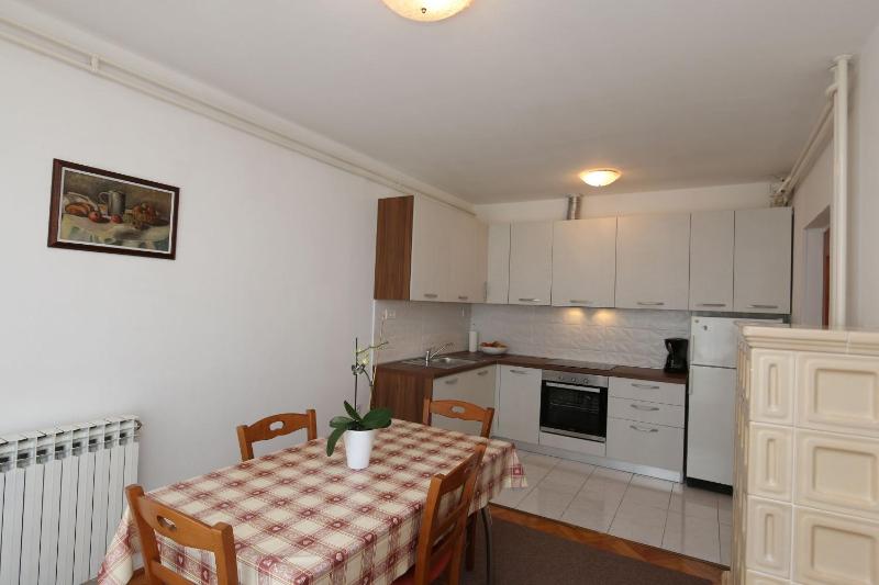 Apartments Grskovic G. Jesenovica - image 19