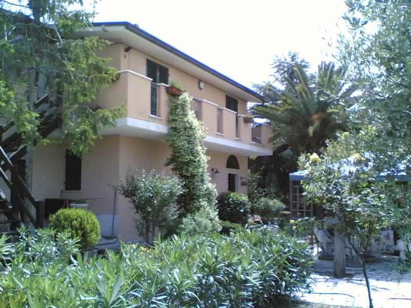 Triple Room image 1