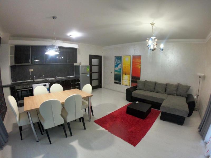 Apartment with Pool View  image 1