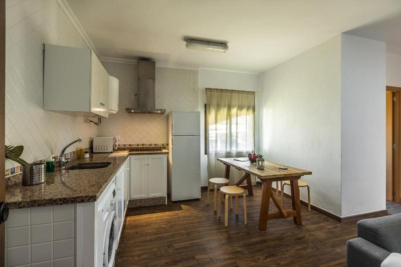 APARTAMENTO BOLONIA SUR A - image 19
