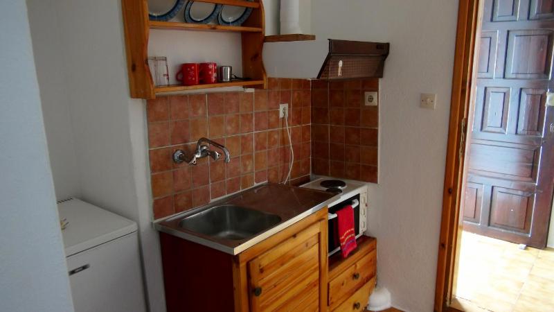 Camelia studios Skiathos Town - image 40