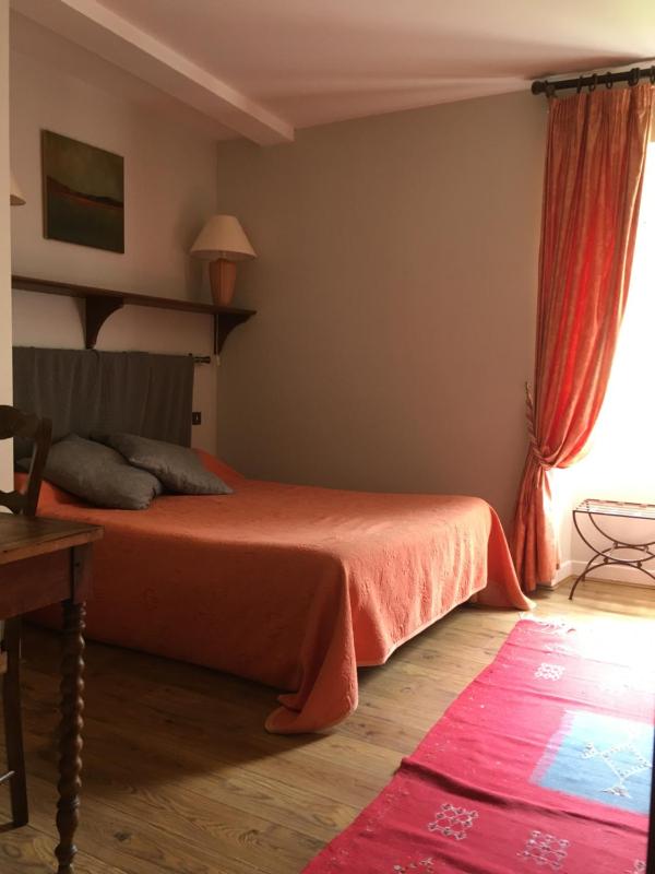 Double Room image 1